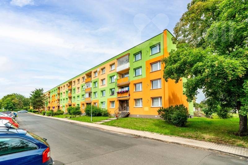 3+1, Sídliště Za Chlumem, Bílina, 66 m²