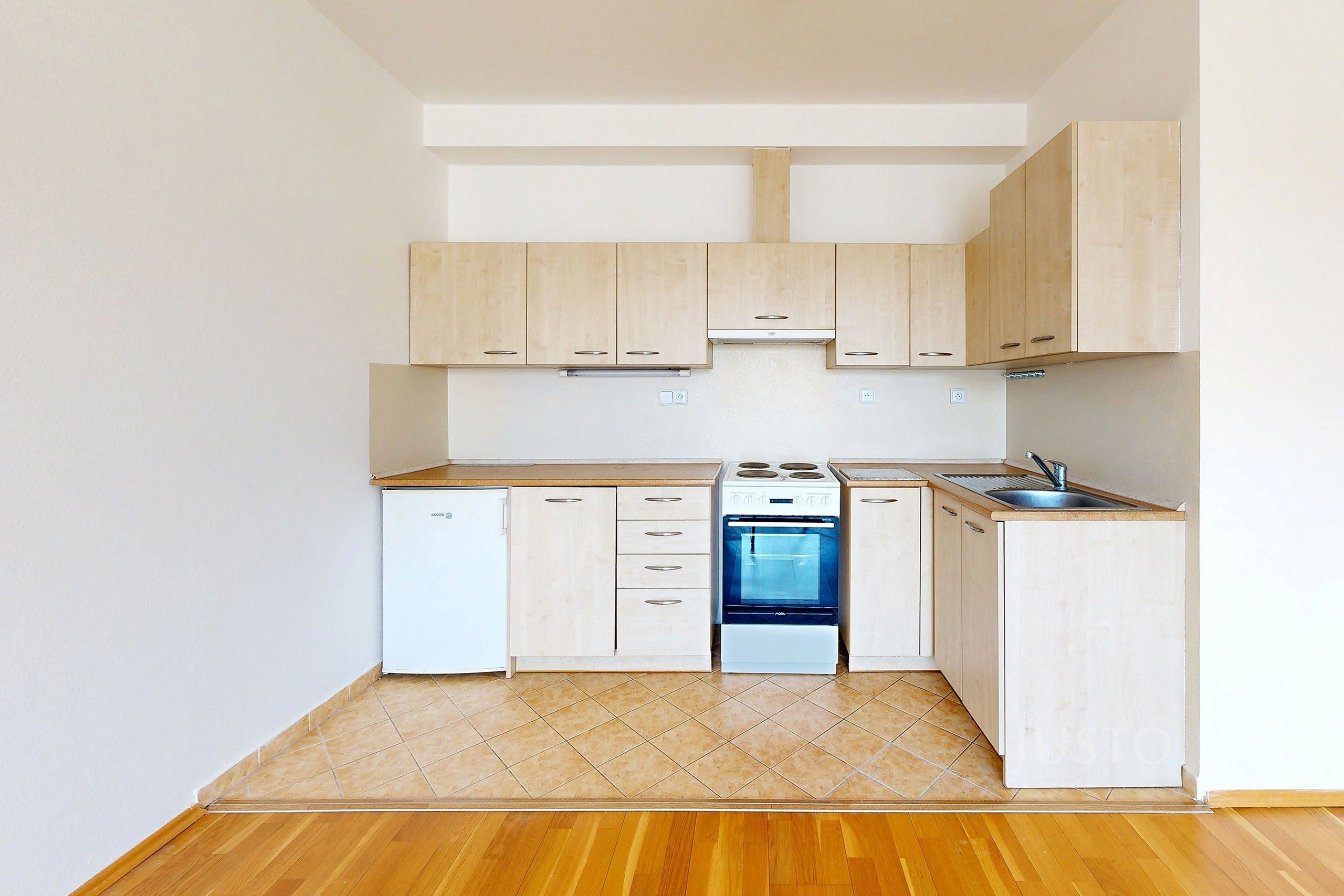 2+kk, Jar. Haška, České Budějovice, 43 m²