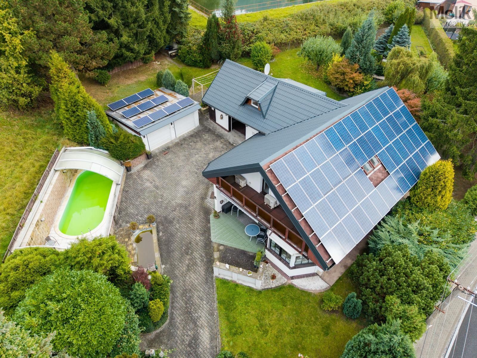 Rodinné domy, Loučim, 300 m²