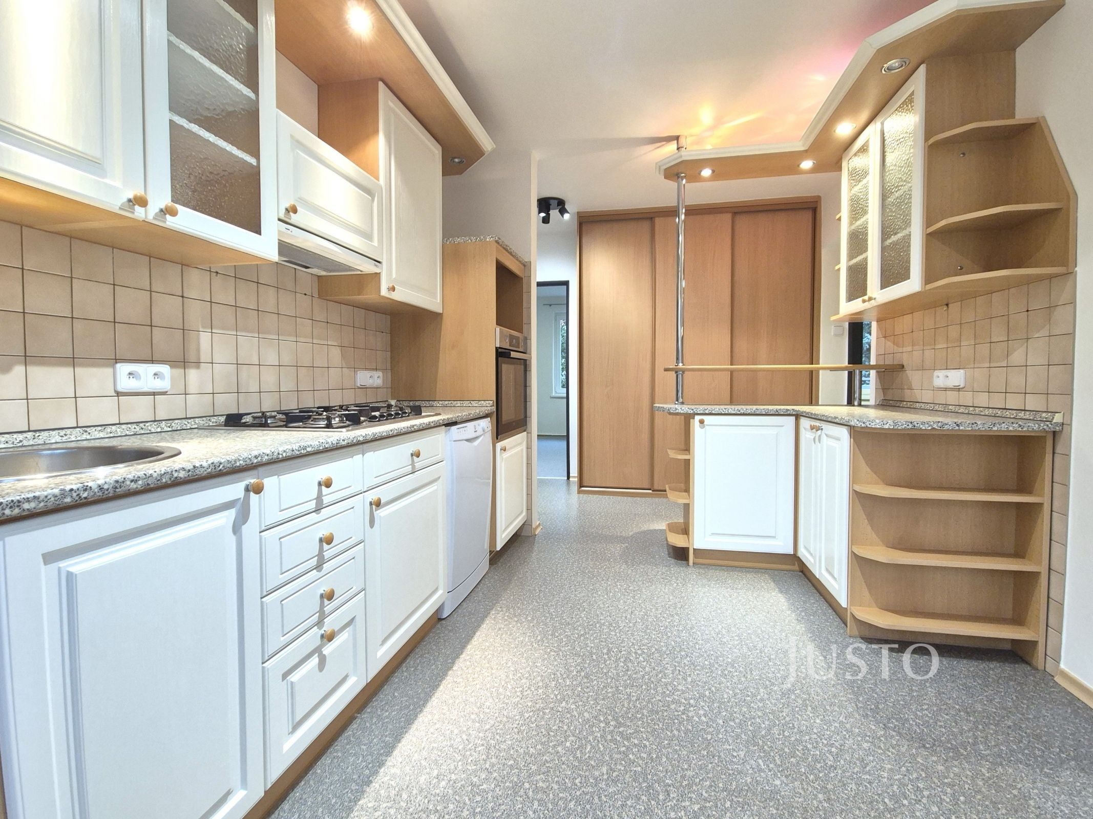 Pronájem byt 3+1 - Budovatelská, Písek, 88 m²