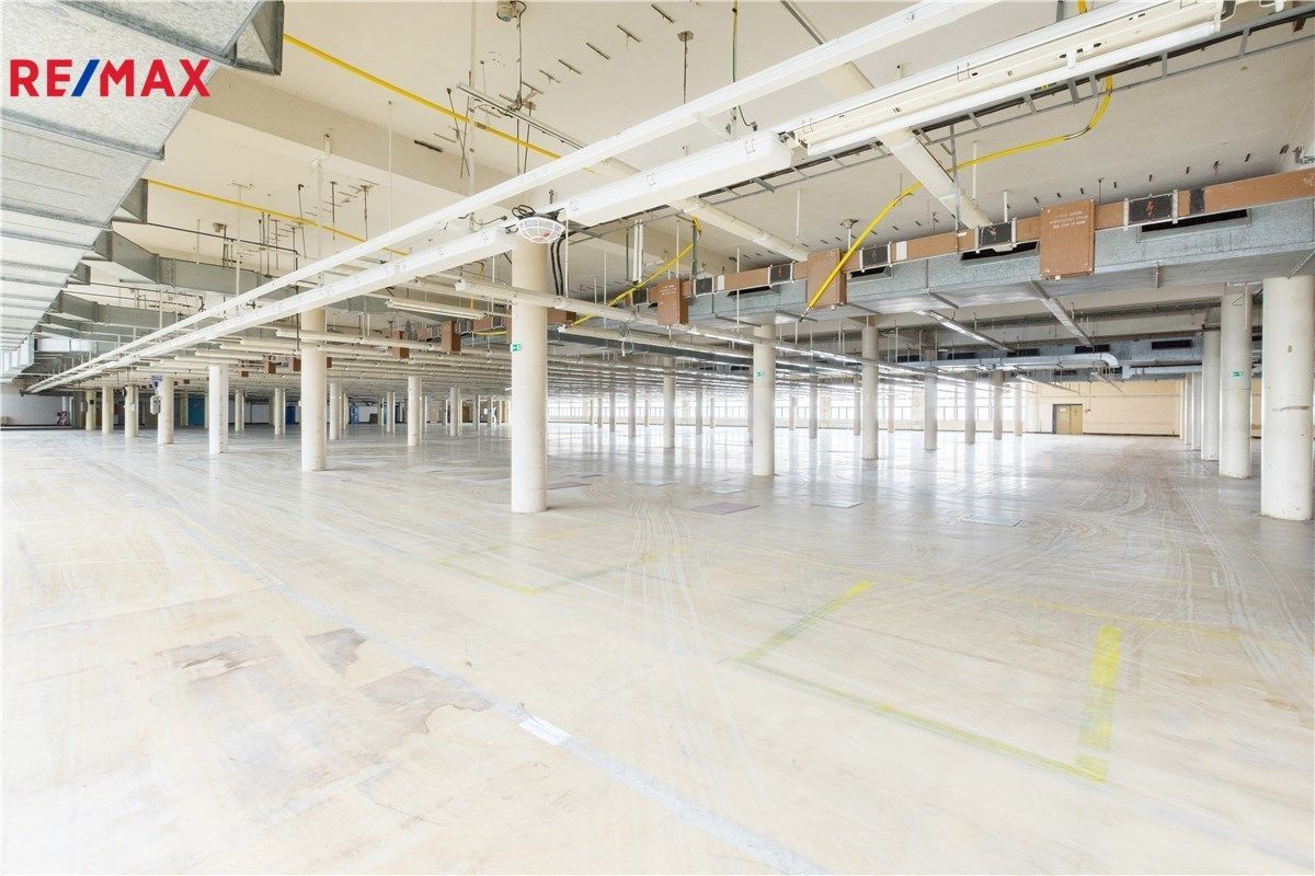 Pronájem sklad - U Vodárny, Písek, 4 000 m²