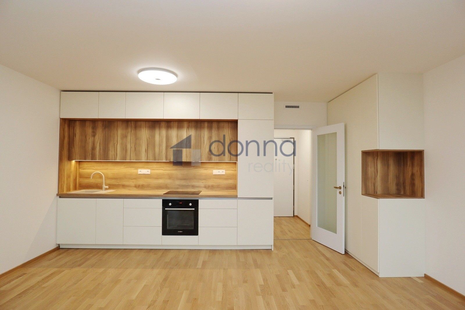 Pronájem byt 1+kk - Toyen,Praha 5,Praha 5, 39 m²