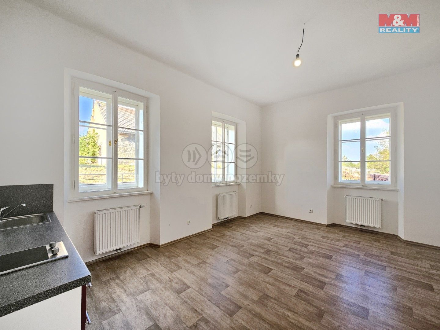 Pronájem byt 1+kk - Studeněves, 33 m²