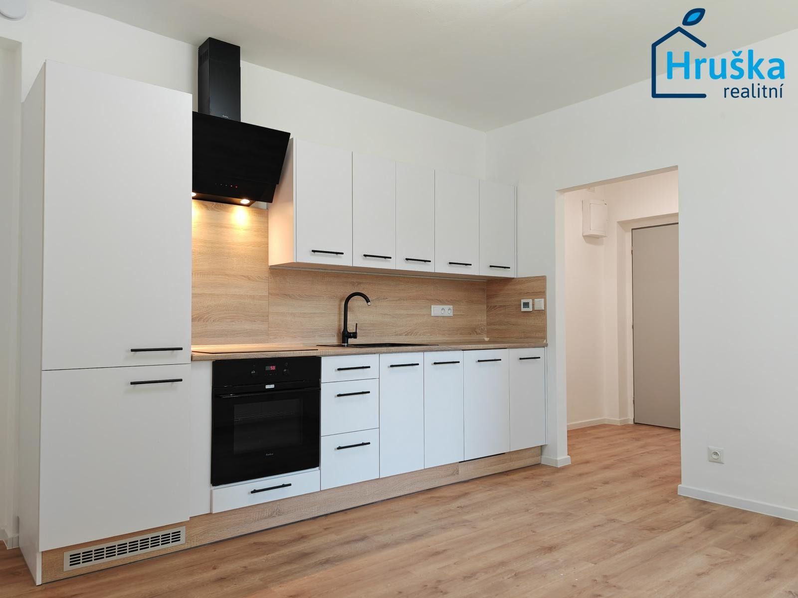 2+kk, Hany Kvapilové, Ostrava, 38 m²