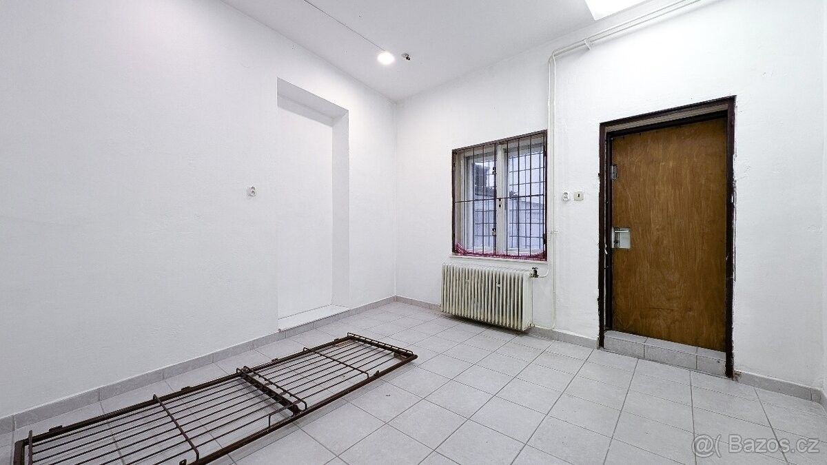 Kanceláře, Ivančice, 664 91