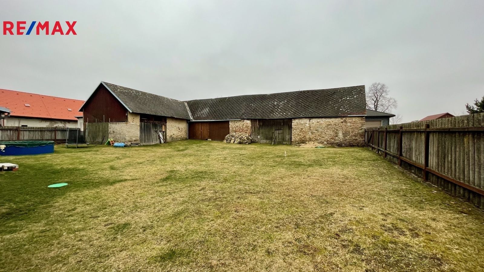 Rodinné domy, Jihlávka, 350 m²