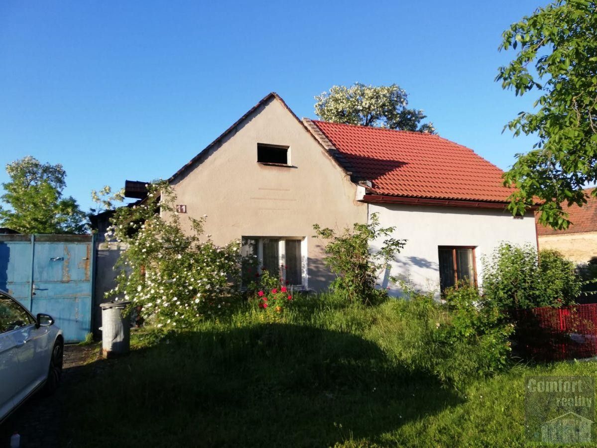 Prodej rodinný dům - Horní Počaply, 70 m²