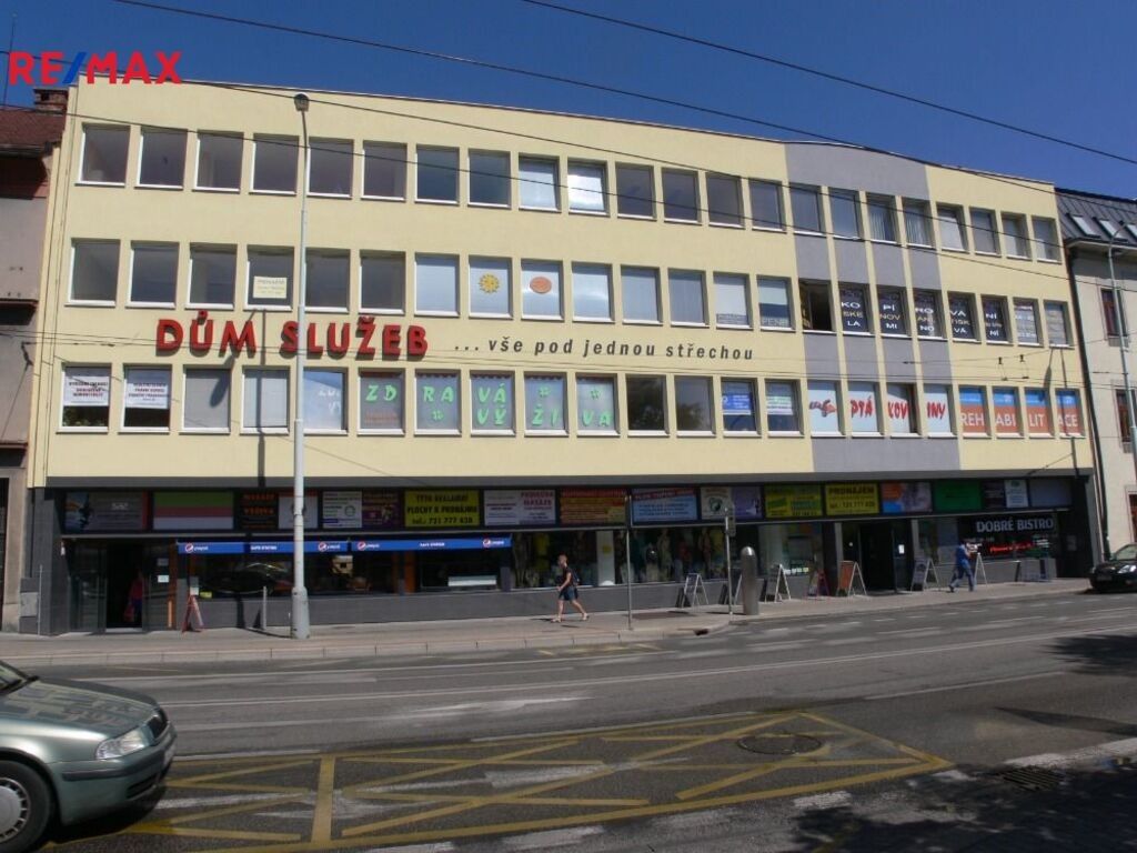 Obchodní prostory, Senovážné nám., České Budějovice, 90 m²