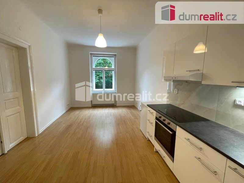 Pronájem byt 2+kk - Na Skalce, Praha, 40 m²