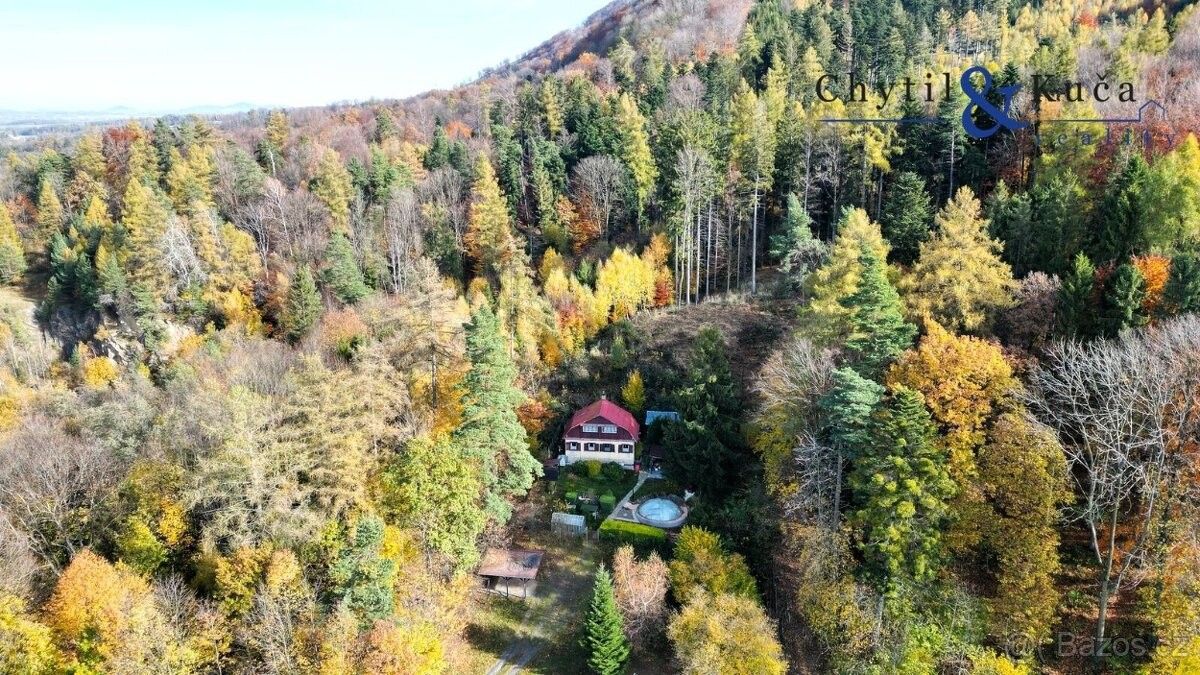 Chaty, Chvalčov, 768 72