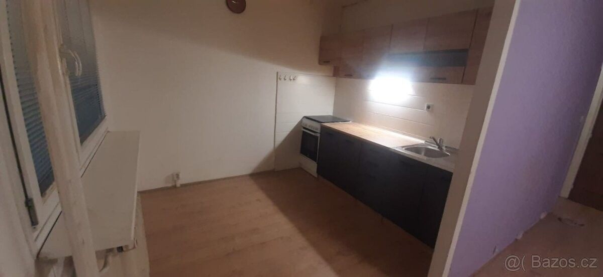 Byty, Bečov, 434 01