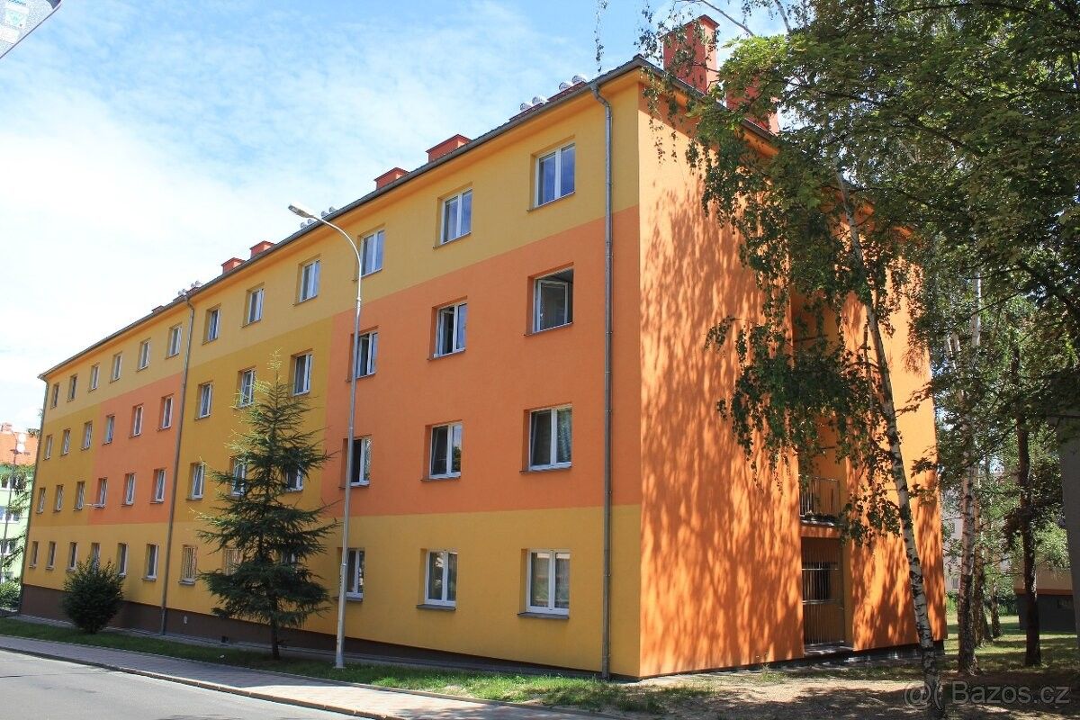 2+1, Teplice, 415 01