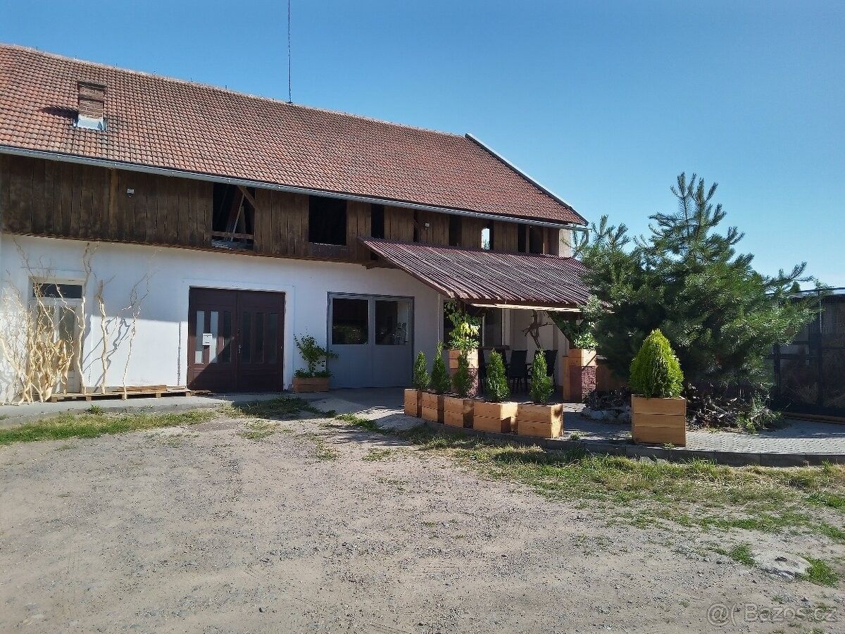 Sklady, Choceň, 565 01, 114 m²