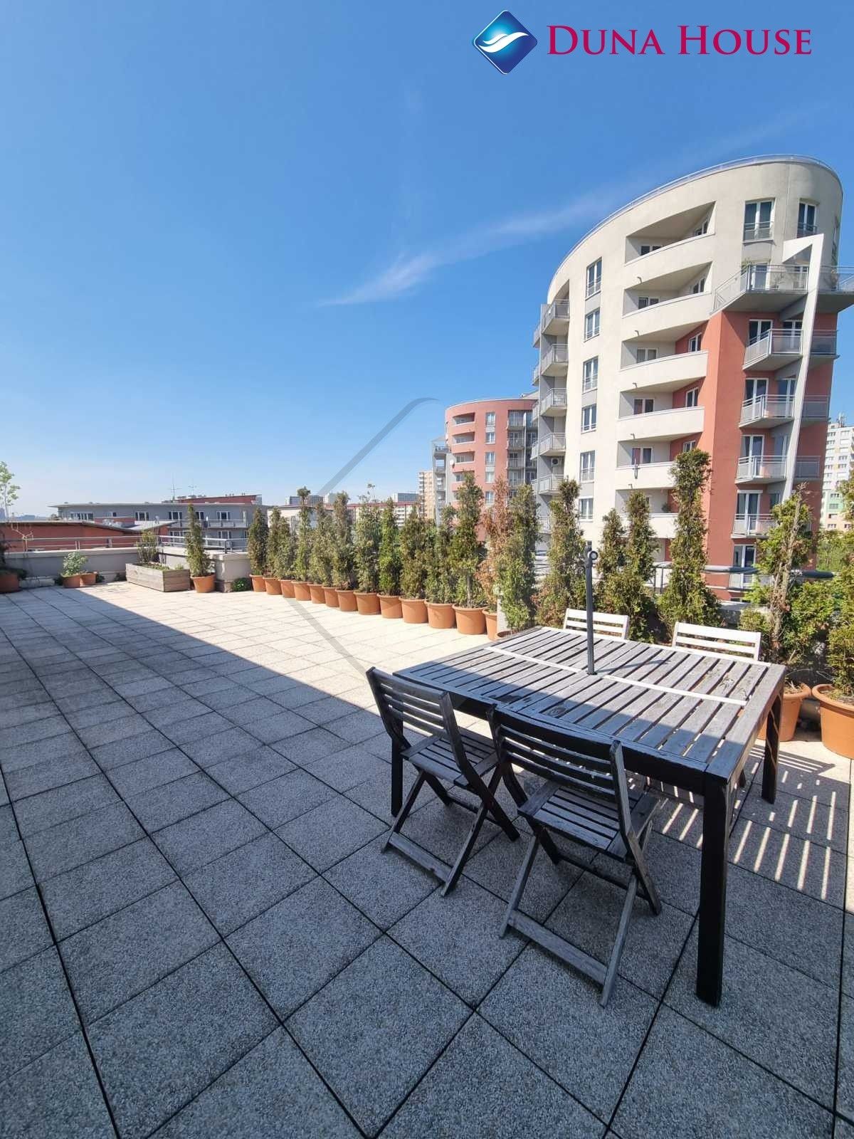 2+kk, Mattioliho, Praha, 64 m²