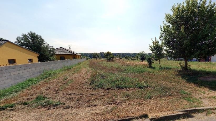 Prodej pozemek pro bydlení - Rohatec, 696 01