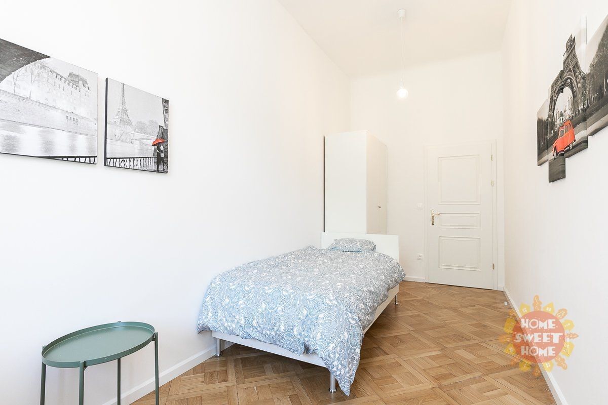 Pronájem byt - náměstí Kinských, Praha, 14 m²