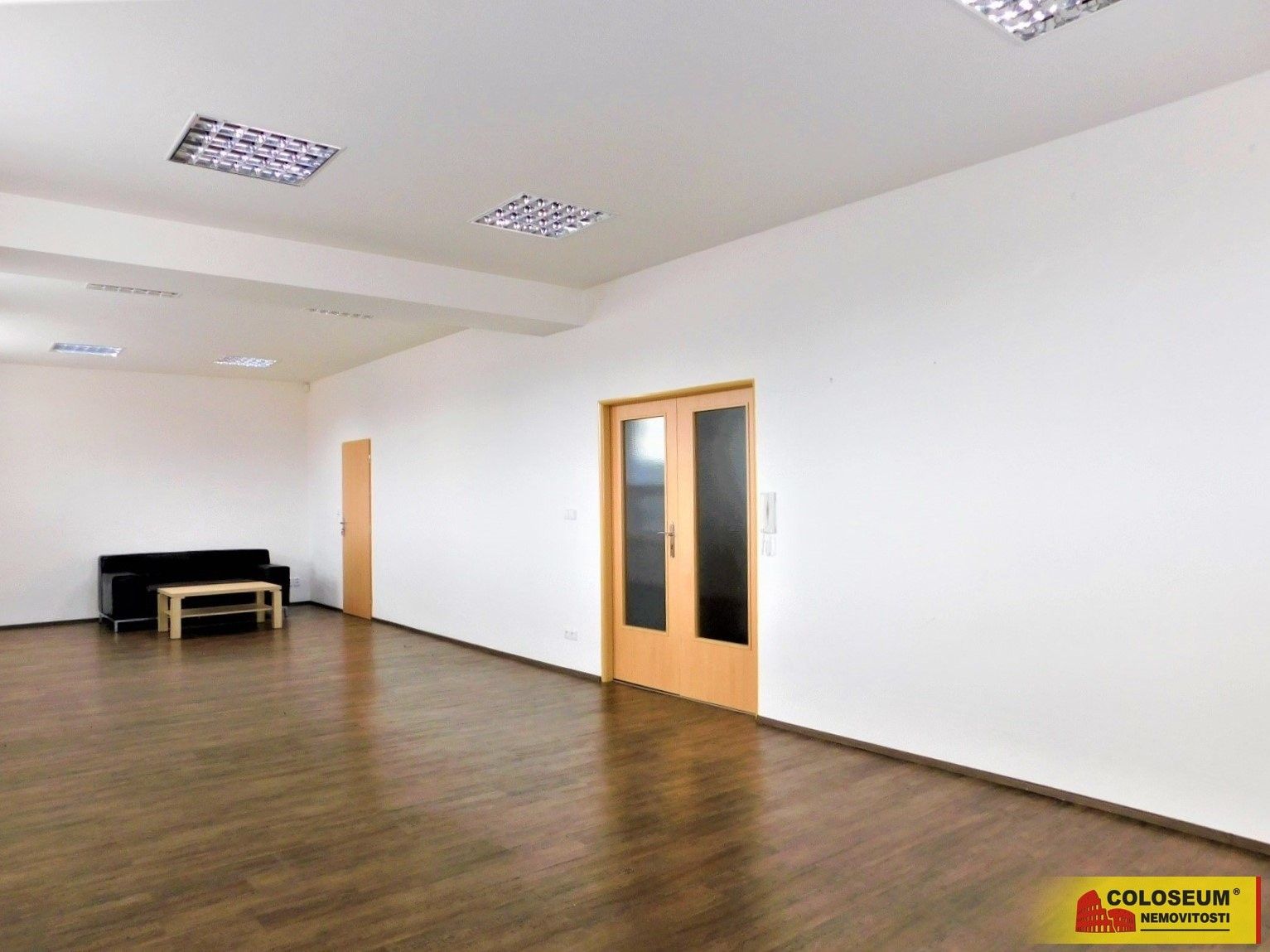 Kanceláře, Oblekovice, Znojmo, 62 m²