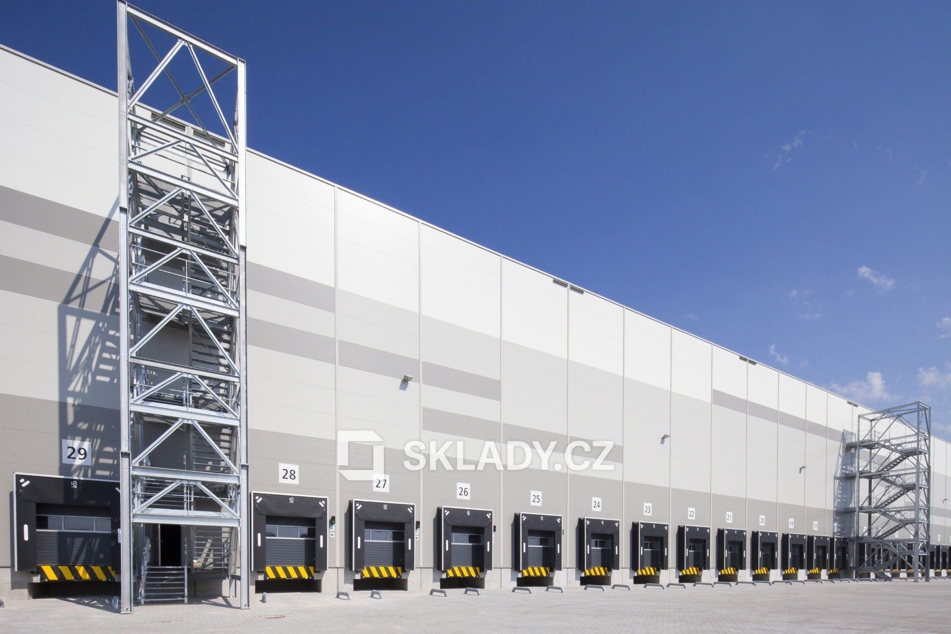 Pronájem sklad - Chrášťany, 8 m²