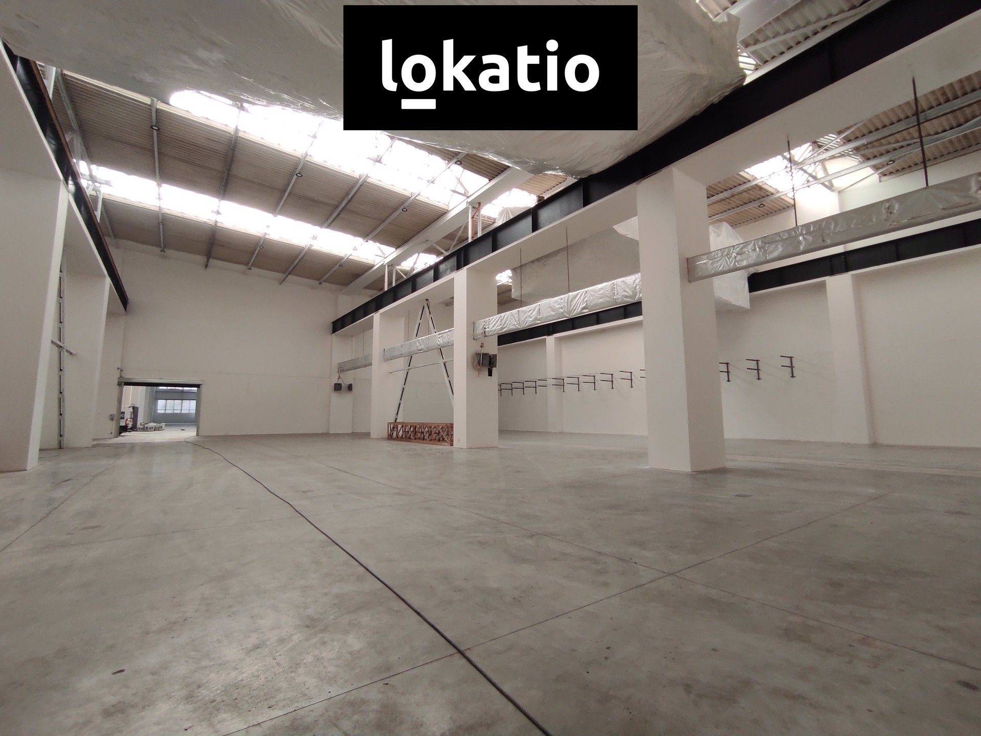 Sklady, Na Pomezí, Plzeň, 2 465 m²