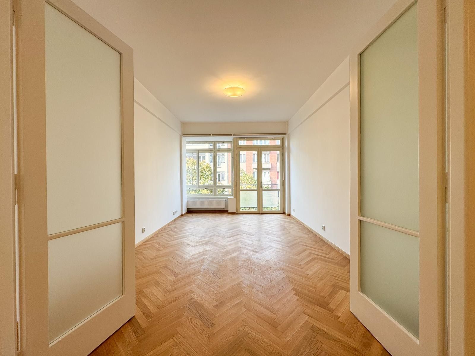 Pronájem byt 3+1 - Londýnská, Praha, 90 m²