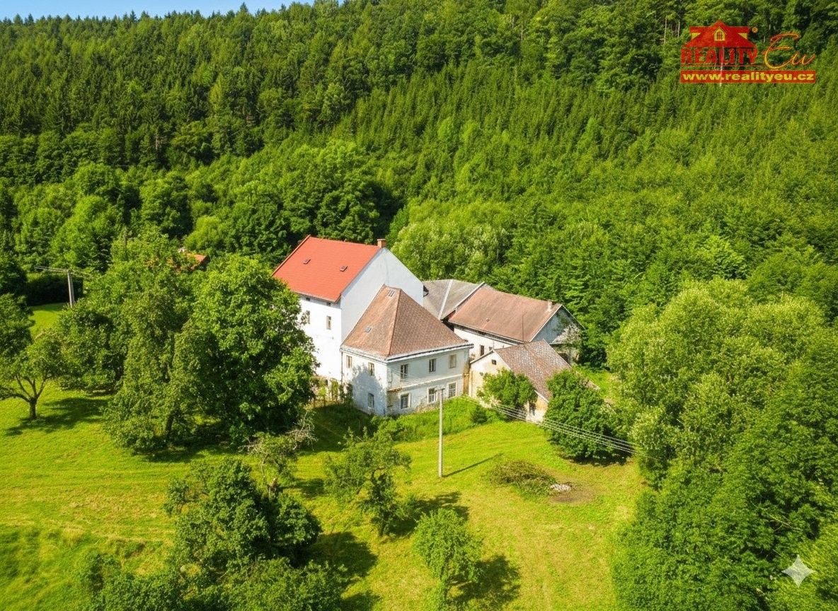 Prodej ubytovací zařízení - Malá Bukovina, Chvalkovice, 970 m²