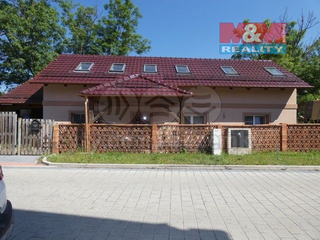 Rodinné domy, Americká, Staňkovice, 180 m²