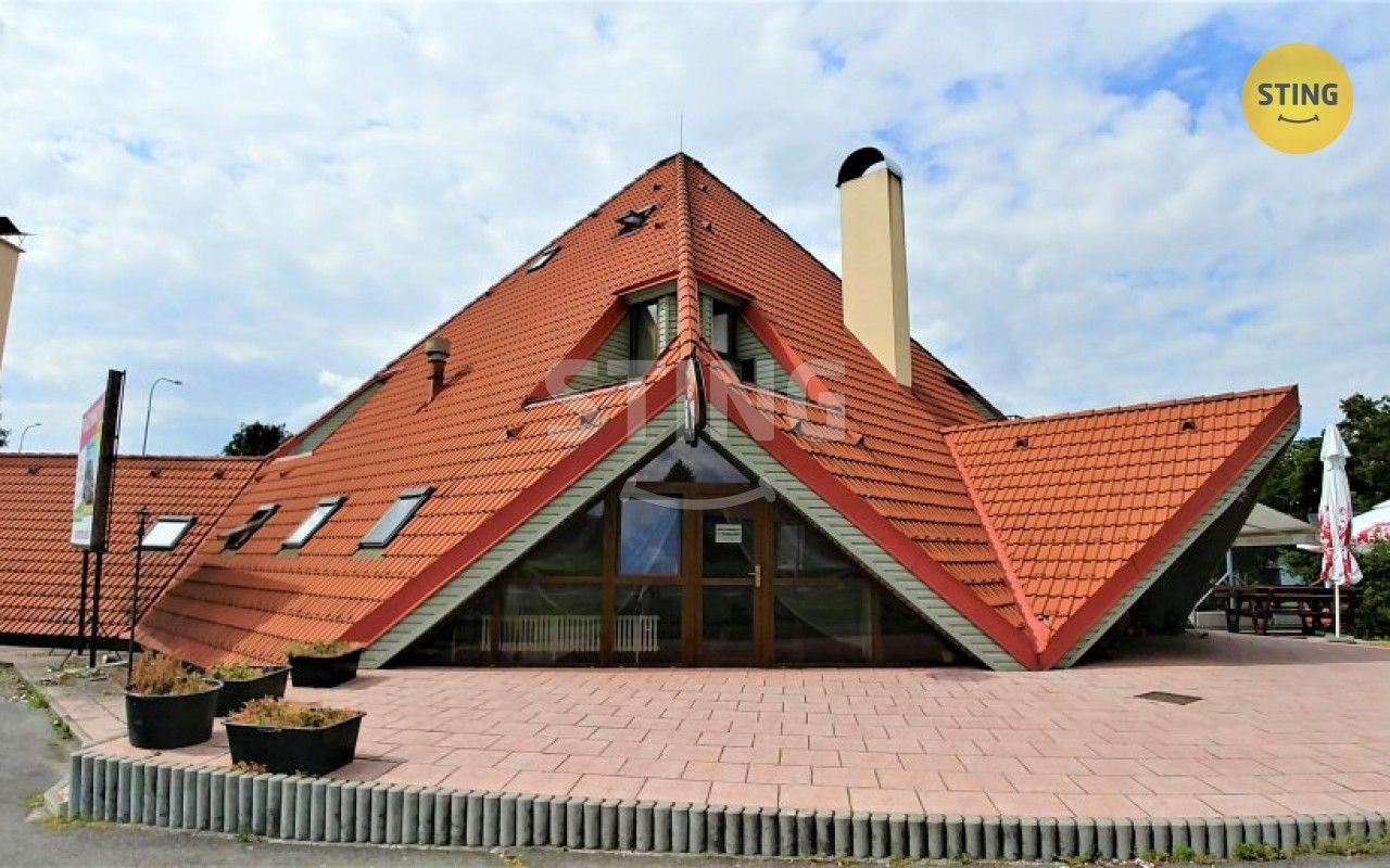 Restaurace, Lubina, Kopřivnice, 450 m²