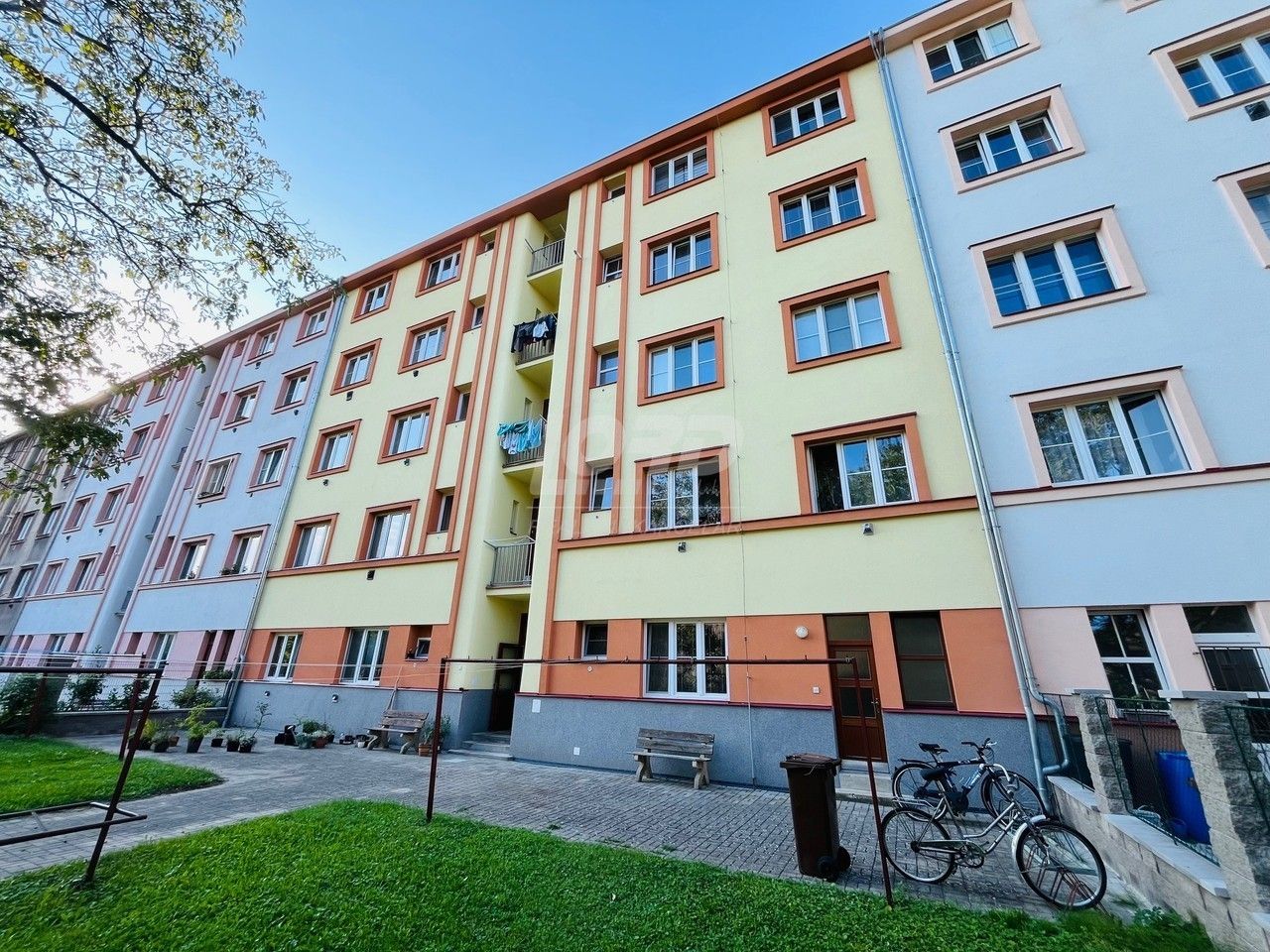 Prodej byt 2+kk - Bidlova, Hradec Králové, 49 m²