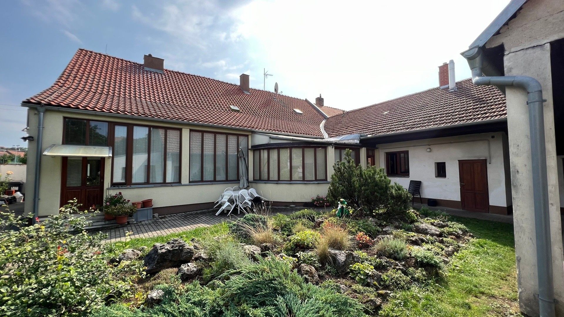 Prodej rodinný dům - Syrovice, 300 m²