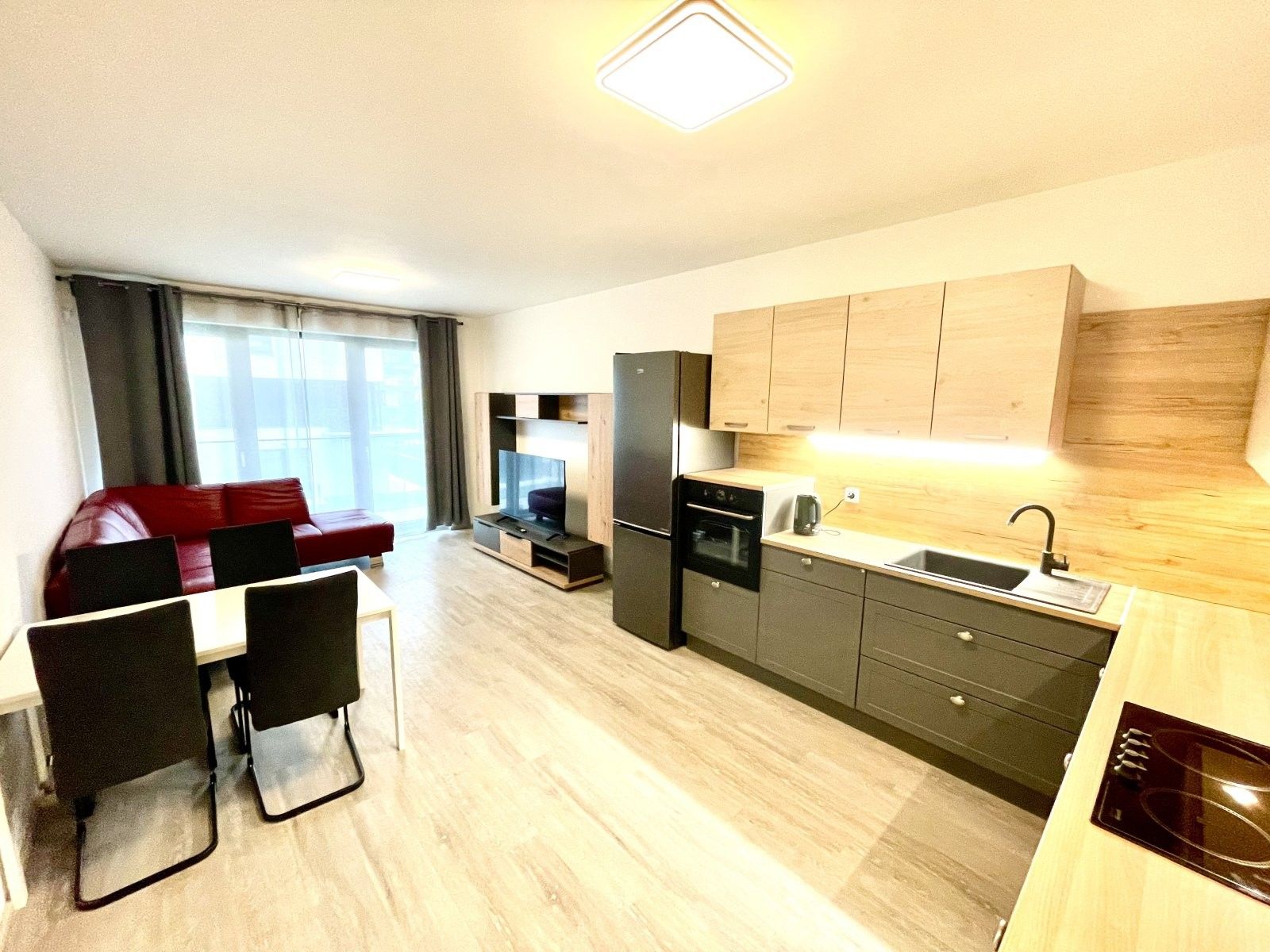 3+kk, Praha, 72 m²