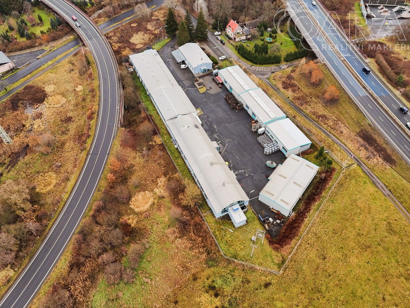 Výrobní prostory, Hroznětínská, Ostrov, 10 m²