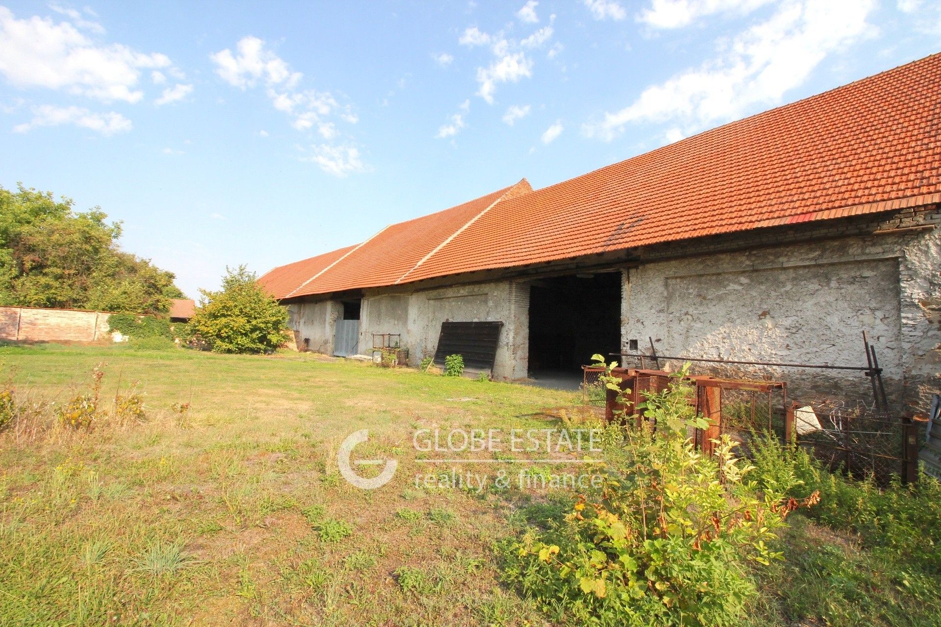 Prodej rodinný dům - Milčice, 730 m²