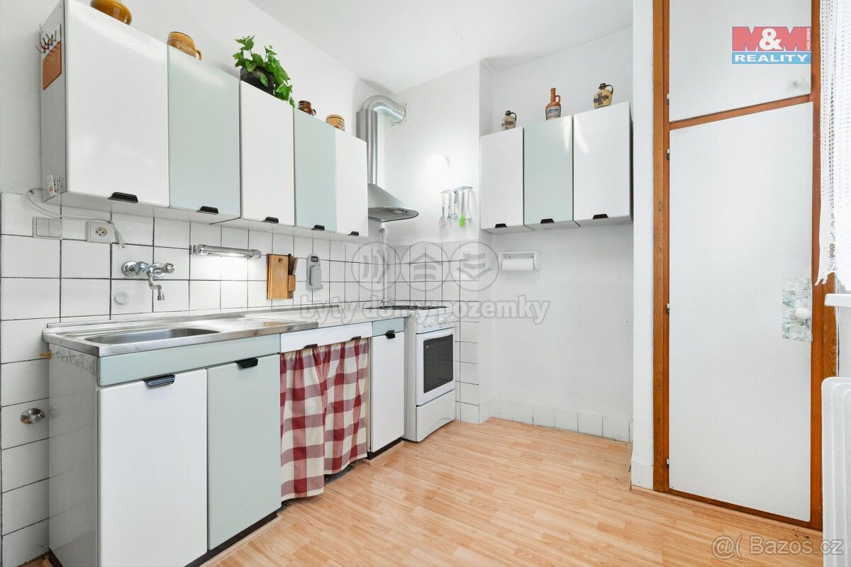 Prodej byt 3+1 - Pardubice, 530 03, 63 m²