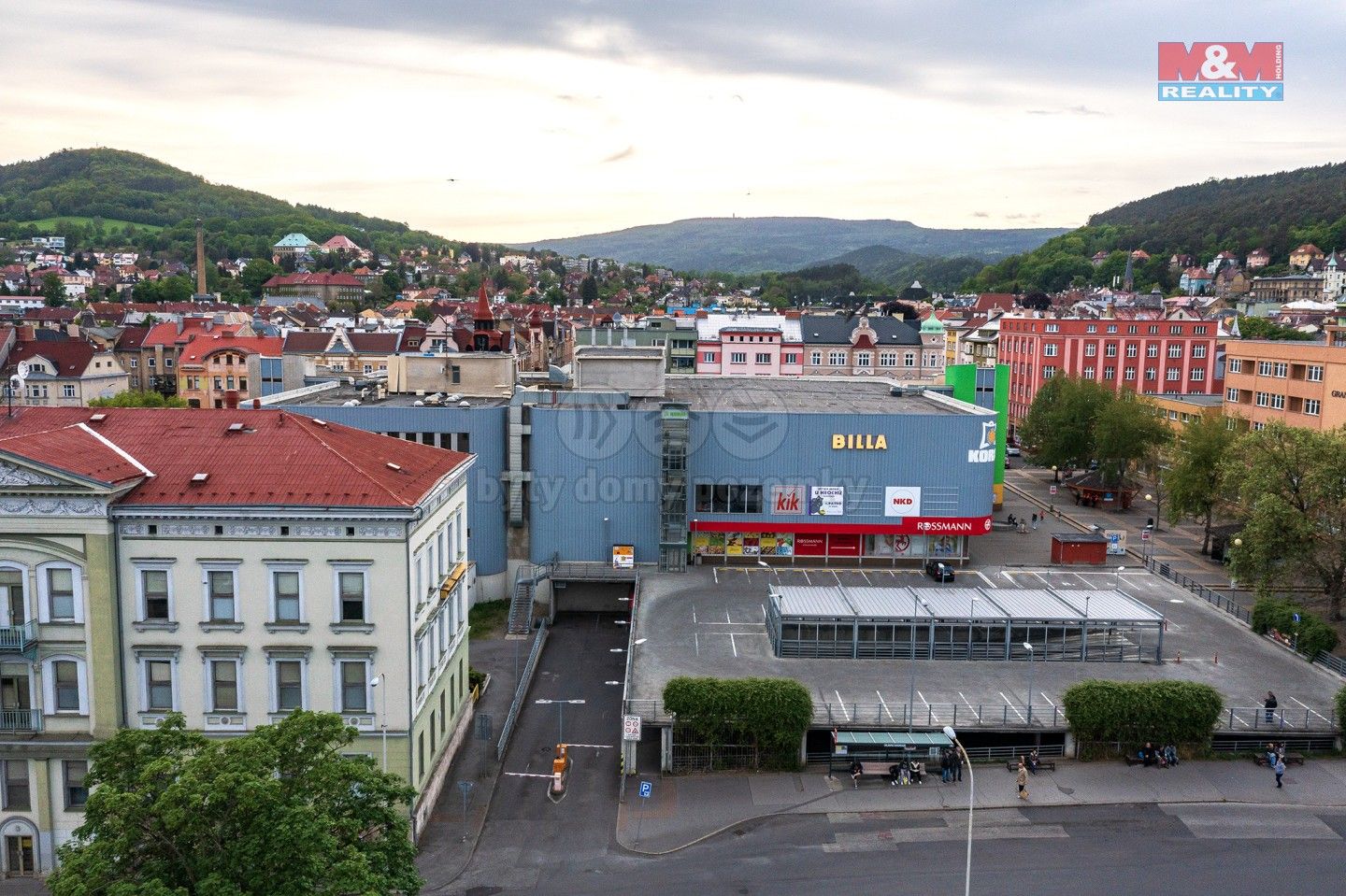 Obchodní prostory, Plzeňská, Děčín, 2 013 m²