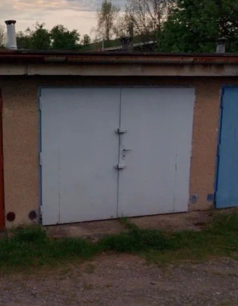 Garáže, Valašské Meziříčí, 757 01