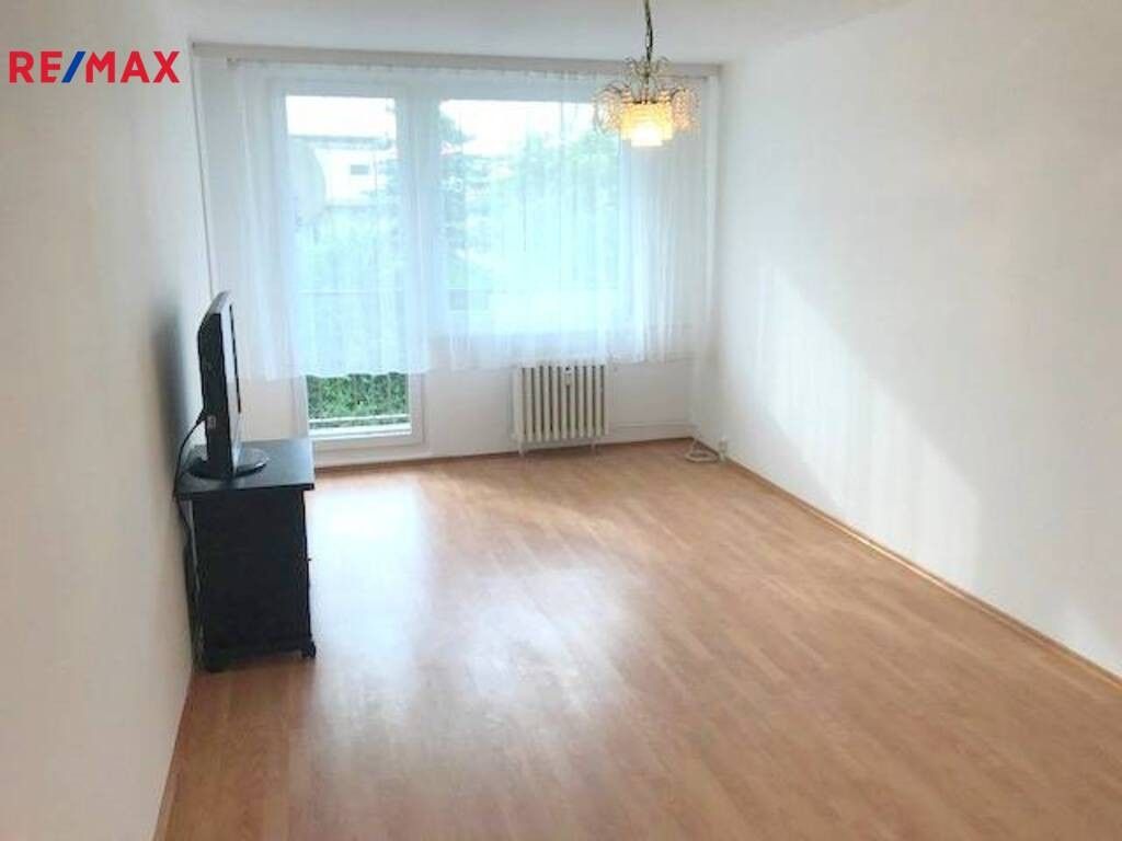 2+kk, Hovorčovická, Praha, 53 m²