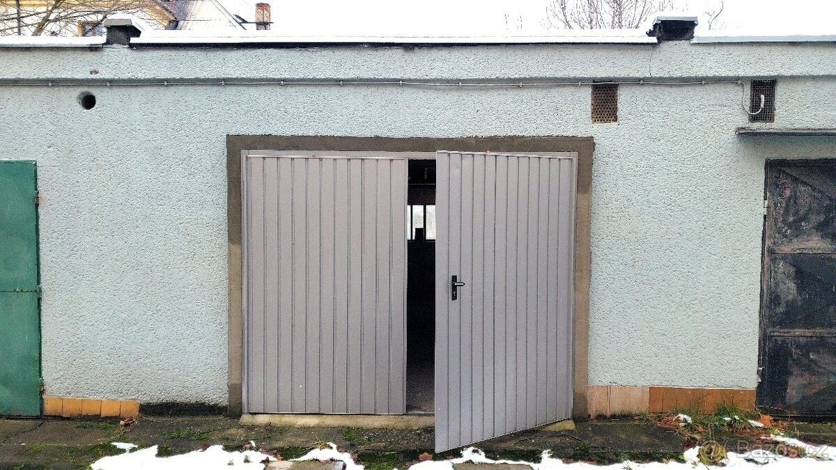 Garáže, Ostrava, 709 00