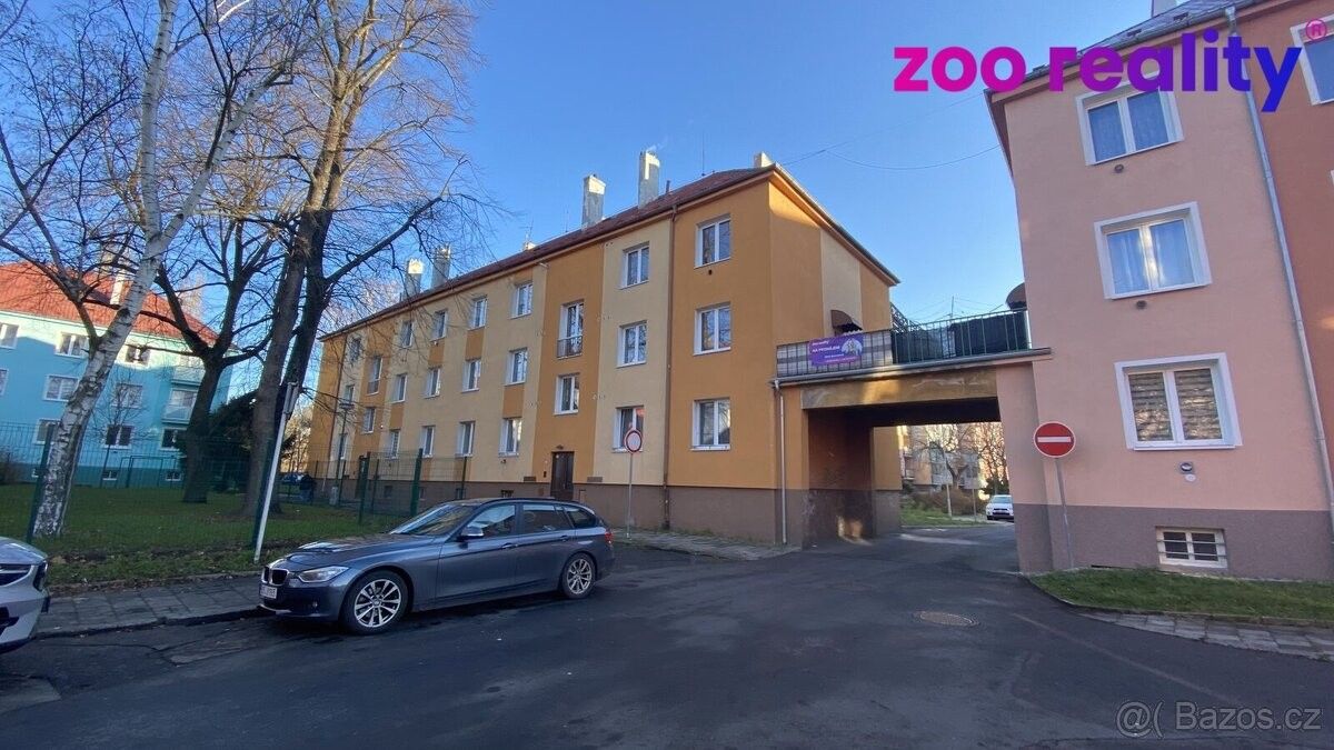 Pronájem byt - Chomutov, 430 01