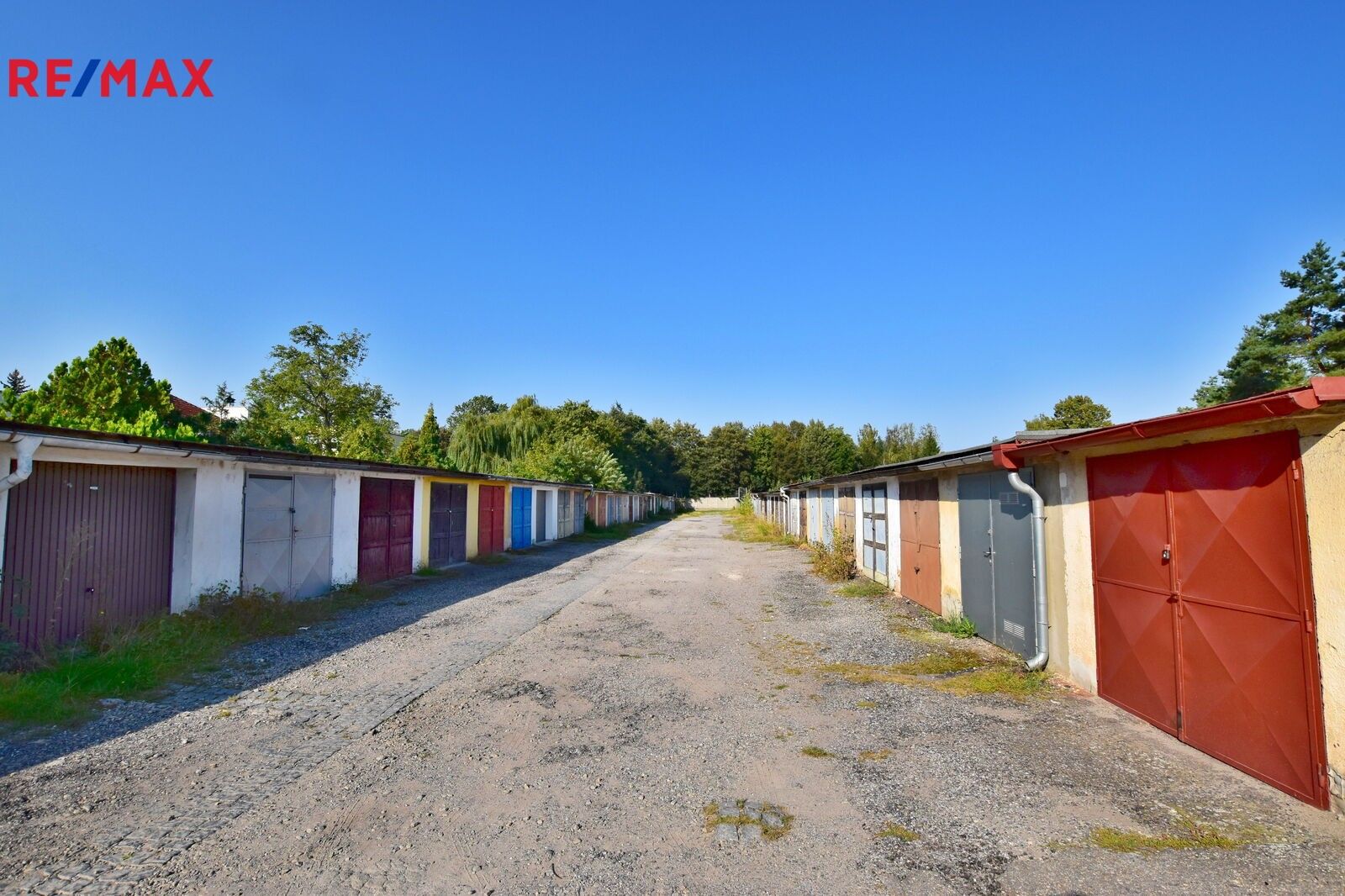 Pronájem garáž - Jánošíkova, České Budějovice, 19 m²