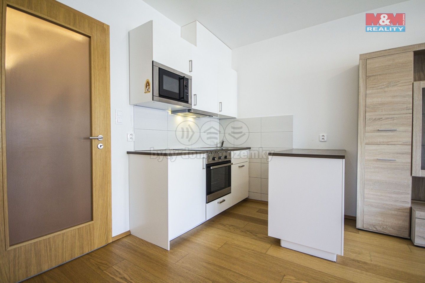 Pronájem byt 1+kk - K Beranovu, Praha, 37 m²