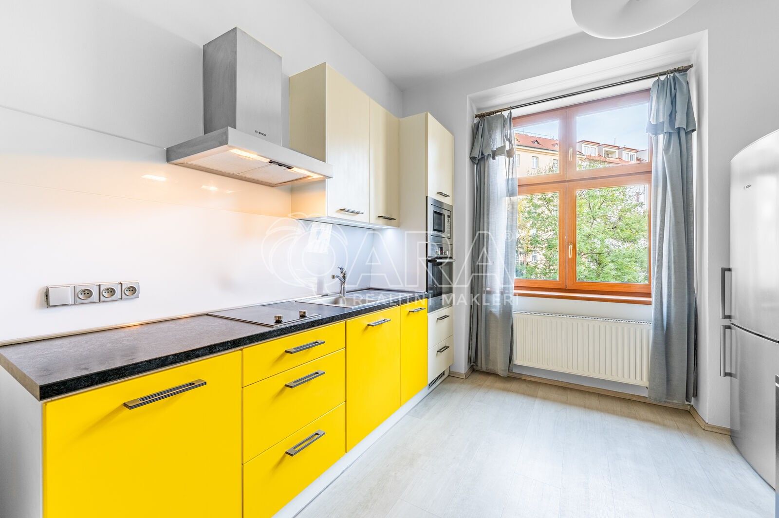 Pronájem byt 2+kk - Na Folimance, Praha, 53 m²