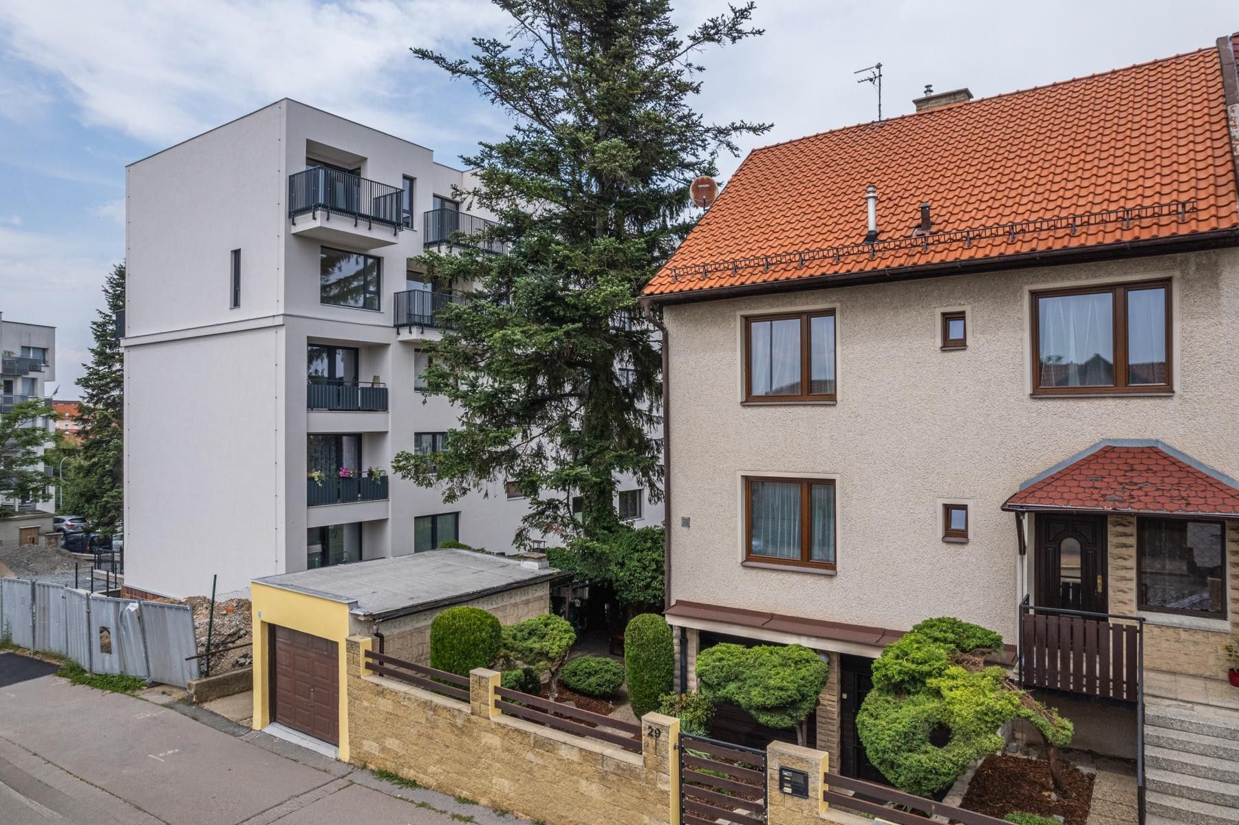 Prodej rodinný dům - Hornoměcholupská, Praha, 275 m²