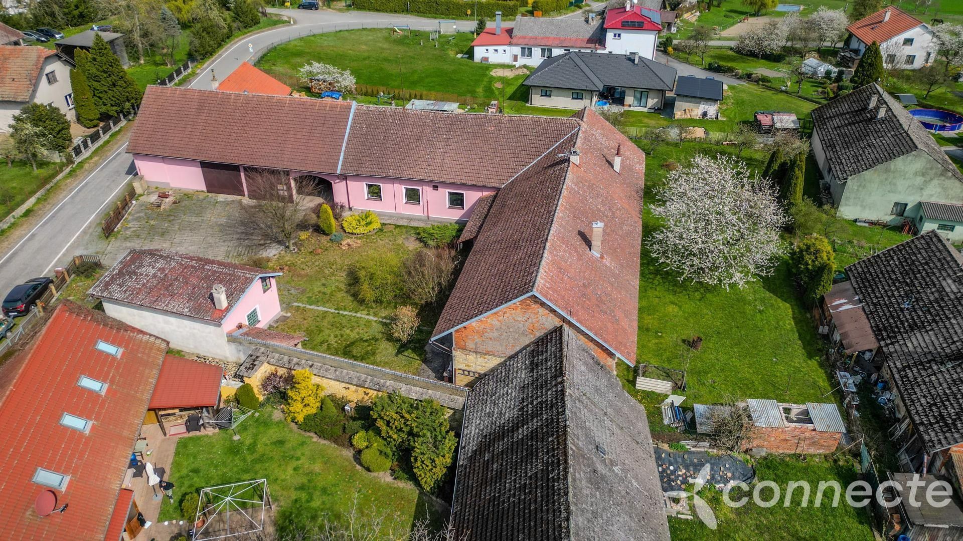 Ostatní, Hřibiny, Hřibiny-Ledská, 196 m²