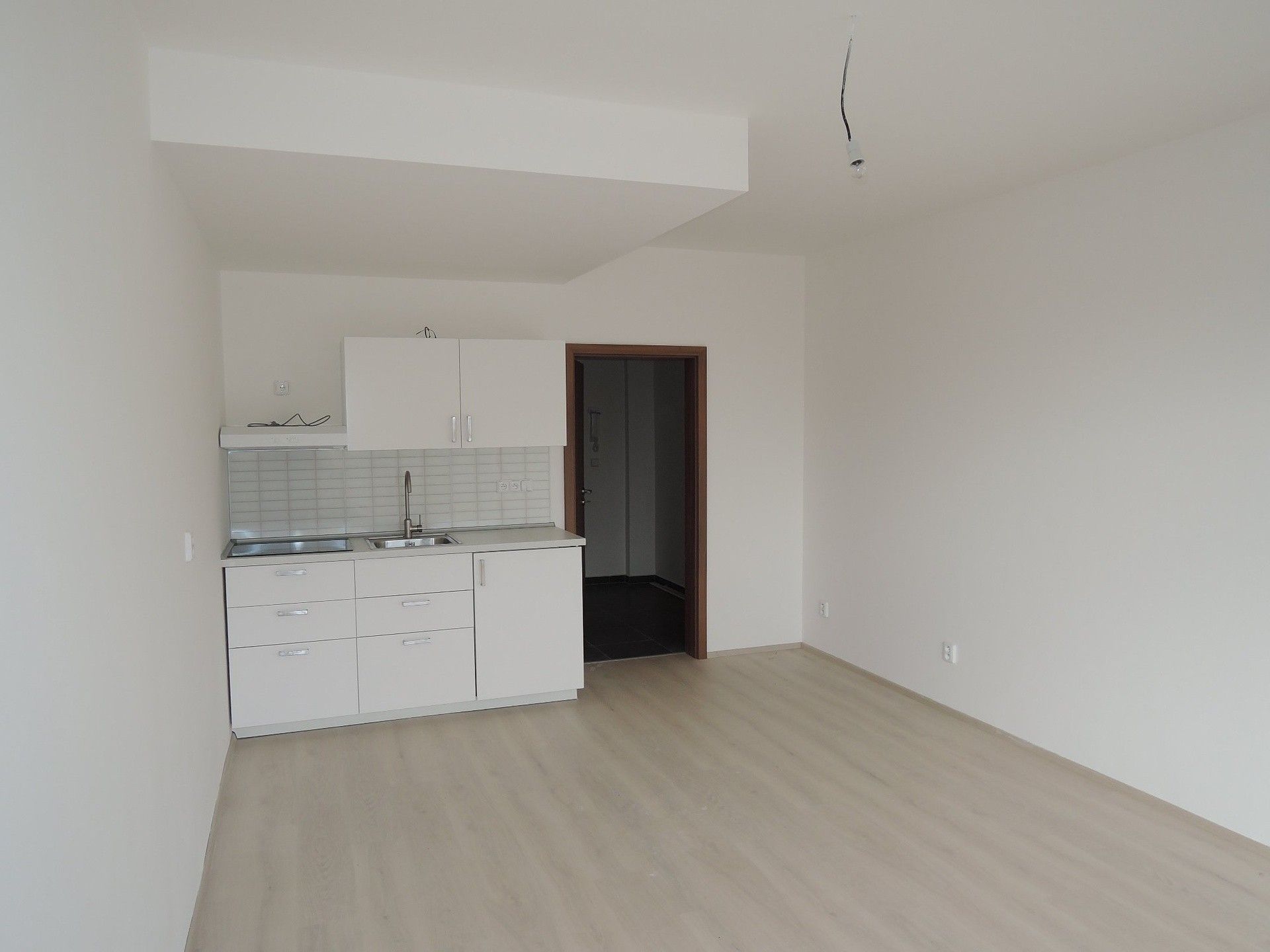 Pronájem byt 1+kk - Pastviny, Brno, 32 m²